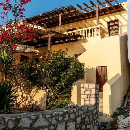 Kiki&Nina Apartment Chalki Town Exterior foto
