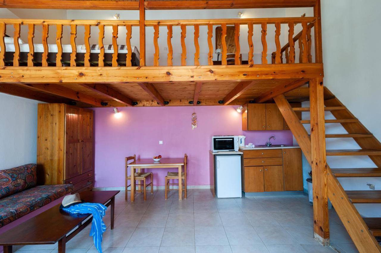 Apartment Kiki&nina Chalki Town